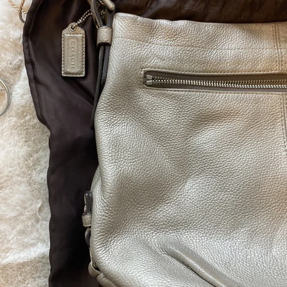 Coach large crossbody bag - Picture 2 of 14